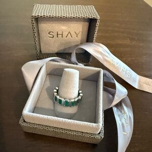 Shay Jewelry Bezeled Genuine Emerald white gold Band Ring size 10 - Retails 8k
